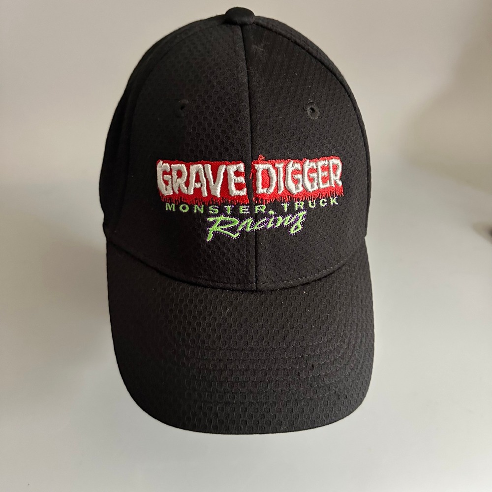Monster Jam Grave Digger Monster Truck Racing Hat Black Stretch Fit Baseball Cap